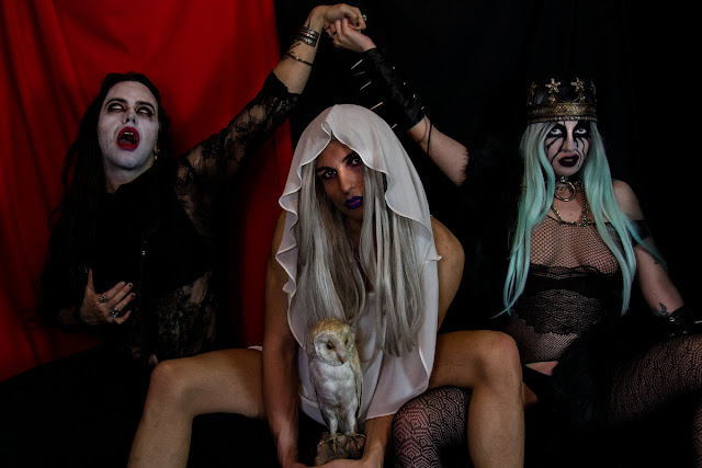 PEOSPHOROS – Pink Metal 1st All-Trans Metal Band
