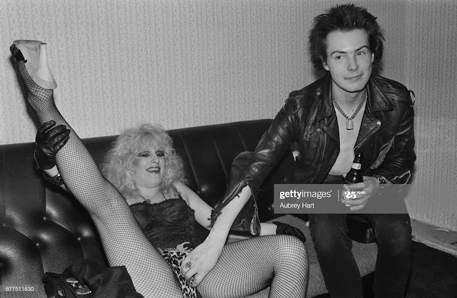 Sid Vicious loved Nancy to death. PunkMetalRap.com